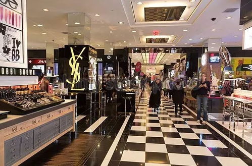 購物中心的隱形引擎 鐘表零售如何成為顧客停留時(shí)間的關(guān)鍵變量